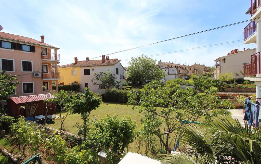 Apartments Eni Rovinj Exterior photo